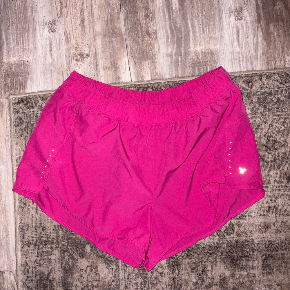 Never worn active shorts with liner old navy